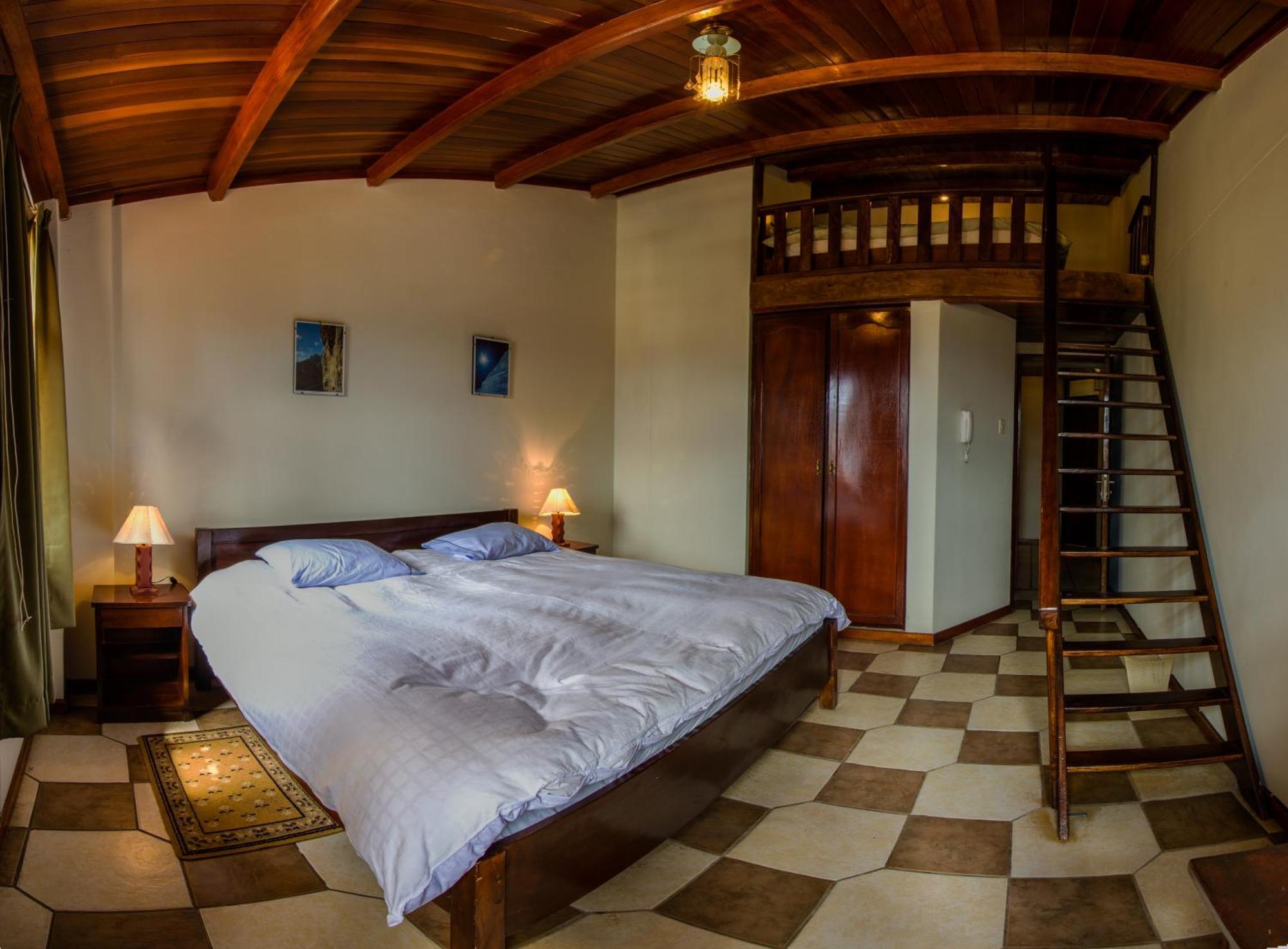 Hotel Santa Cruz Huaraz  Exterior photo